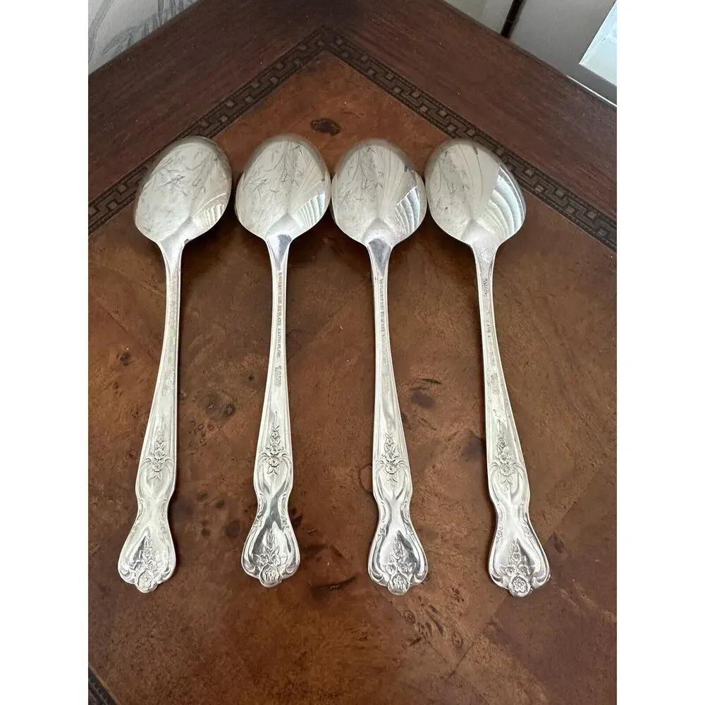 WM Rogers Extra Plate Inspiration Magnolia Silverplate Set of 4 Dinner Spoons
